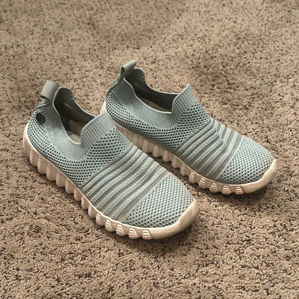 bernie mev. Kids Sneakers in Light Gray